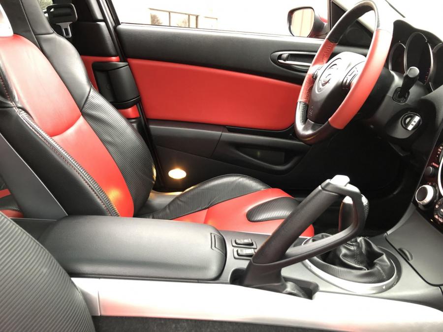 Интерьер Mazda RX-8 2005 года  (фото 138 из 197)